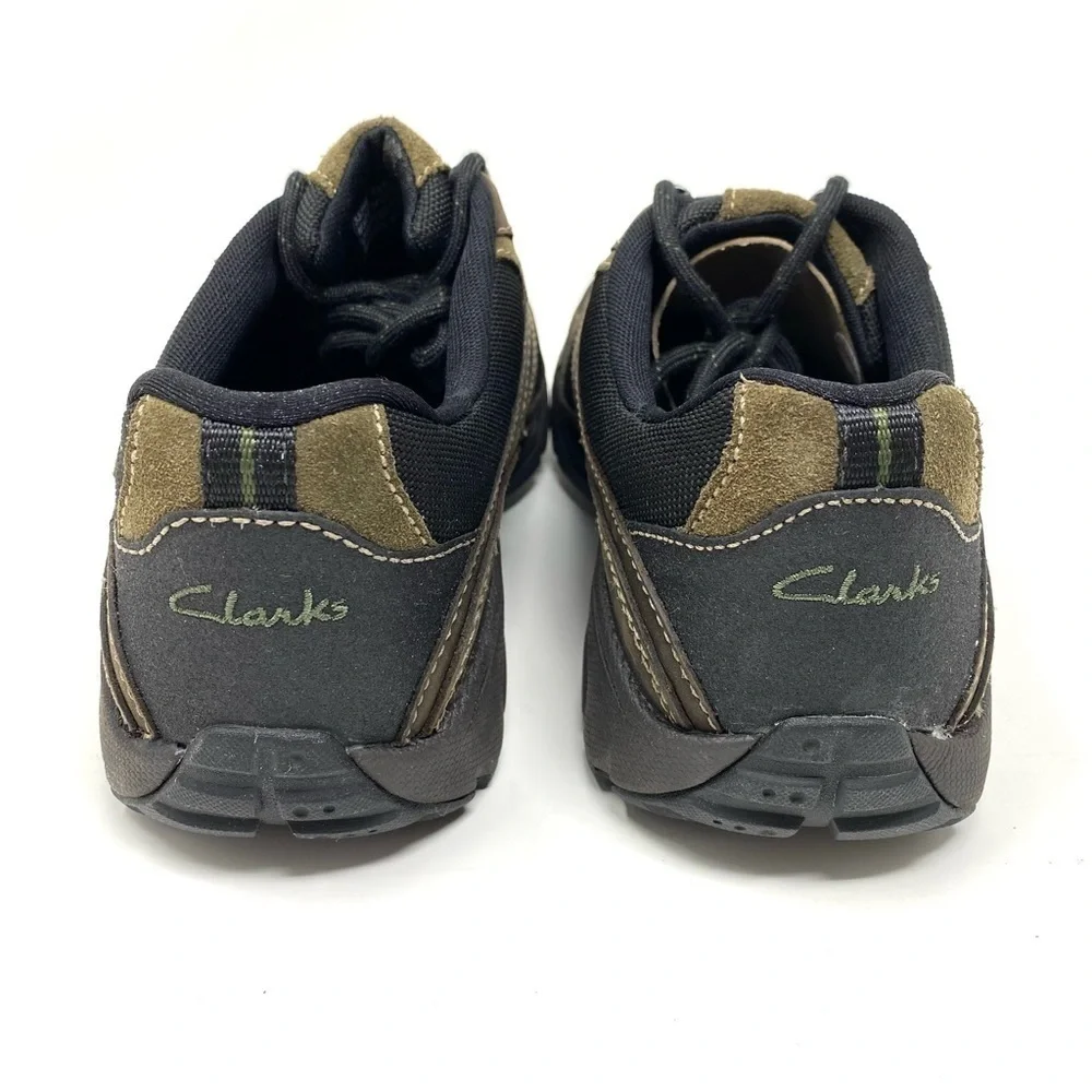 Clarks Wave.Gear Brown Nubuck waterproof rugged sneakers